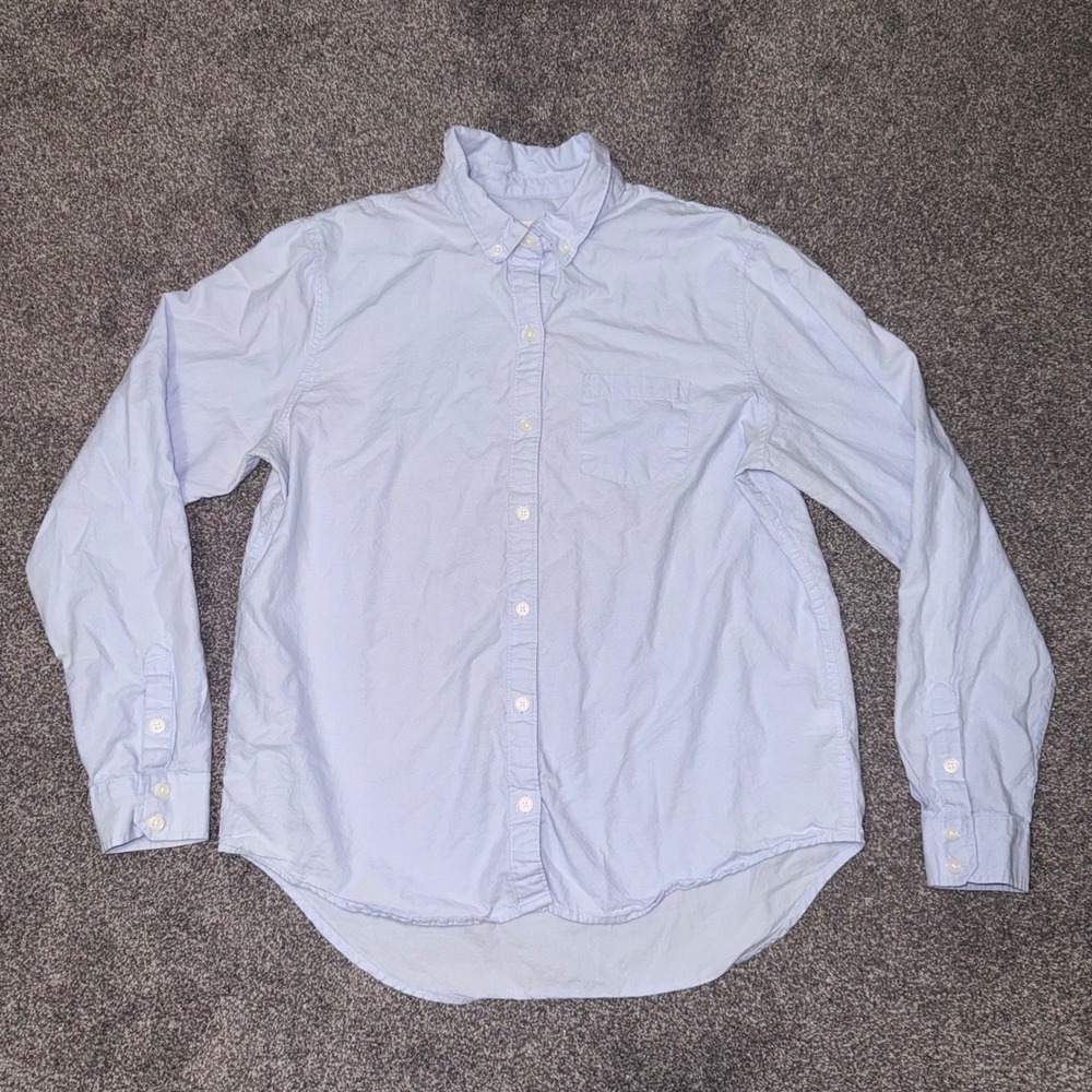 Universal Thread Women's Light Blue "Camden" Button Down Shirt Long Sleeve Med